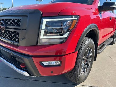 Used 2024 Nissan Titan PRO-4X w/ Pro-4x Convenience Package AWD/4WD image 6