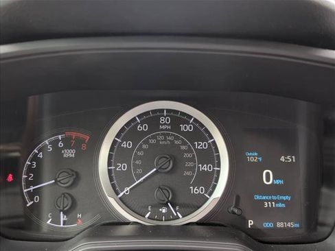 Used 2020 Toyota Corolla LE FWD image 10