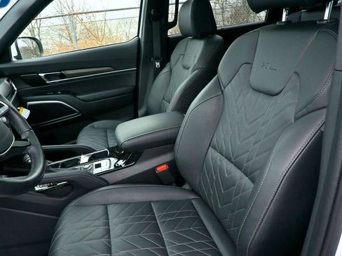 Used 2025 Kia Telluride EX X-Line image 20