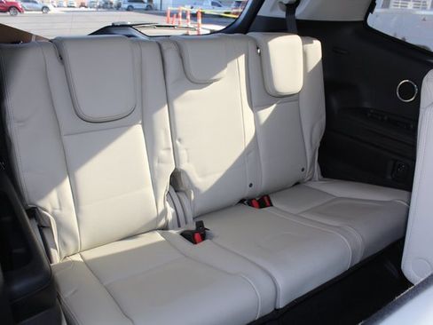 Used 2019 Subaru Ascent Limited w/ Popular Package #2 image 18