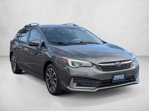 Used 2021 Subaru Impreza 2.0i Limited image 3