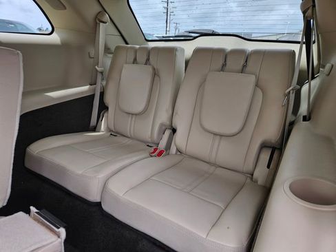 Used 2015 Lincoln MKT AWD w/ Equipment Group 201A image 6