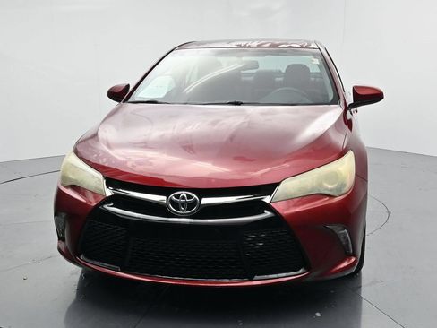 Used 2016 Toyota Camry XSE w/ Moonroof Package FWD image 3
