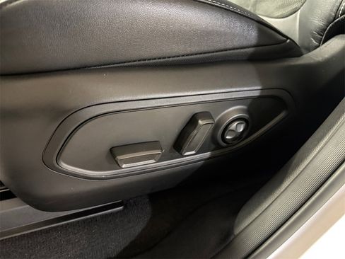 Used 2023 Jeep Grand Cherokee Altitude image 13