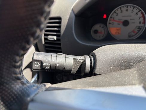 Used 2019 Nissan Frontier PRO-4X w/ Pro-4x Luxury Package image 12