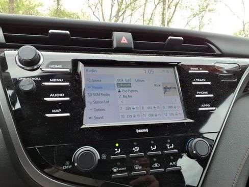 Certified 2020 Toyota Camry LE w/ Convenience Package FWD image 21