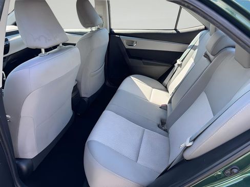 Used 2015 Toyota Corolla LE image 25