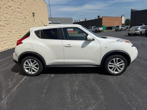 Used 2013 Nissan Juke SV FWD image 6