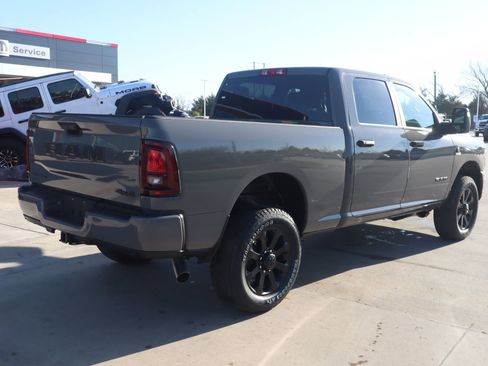 New 2026 RAM 2500 Big Horn AWD/4WD image 21