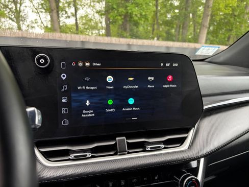 Used 2025 Chevrolet Equinox LT FWD image 20