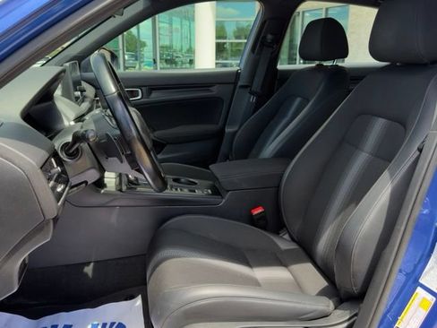 Used 2023 Honda Civic Sport image 10