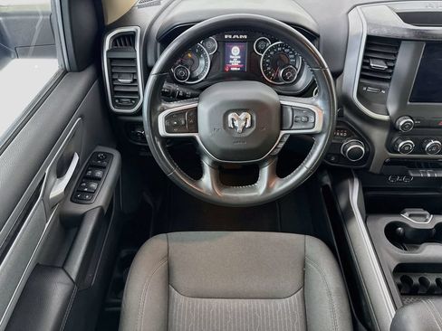 Used 2020 RAM 1500 Big Horn RWD image 10