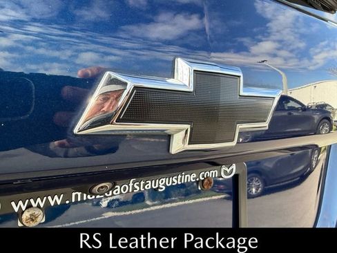 Used 2022 Chevrolet Equinox RS w/ RS Leather Package image 11