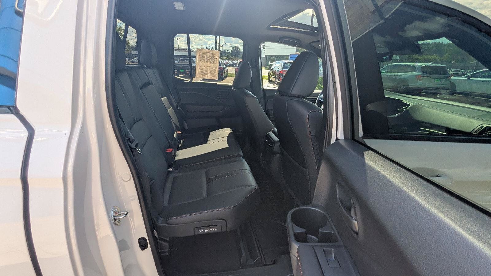 Used 2025 Honda Ridgeline TrailSport+ image 17