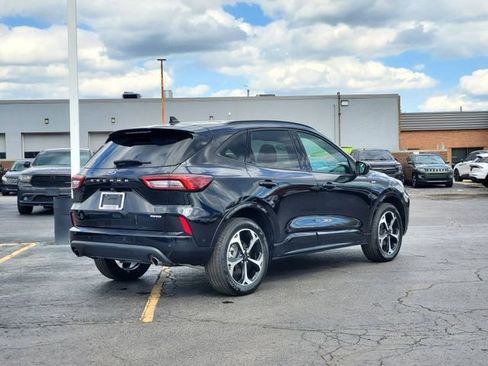 Used 2024 Ford Escape ST-Line Elite w/ Premium Technology Package AWD/4WD image 3