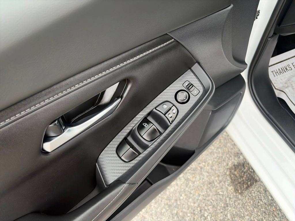 Used 2023 Nissan Sentra SV FWD image 12