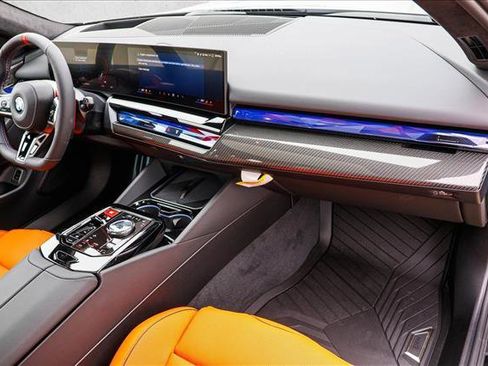 New 2026 BMW M5 Touring image 24