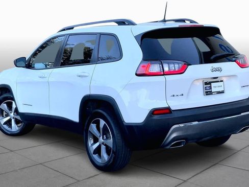 Used 2022 Jeep Cherokee Limited w/ Mopar Interior Package image 12