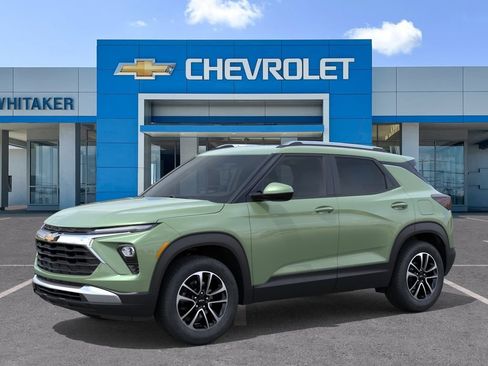 New 2026 Chevrolet TrailBlazer LT w/ Convenience Package FWD image 2