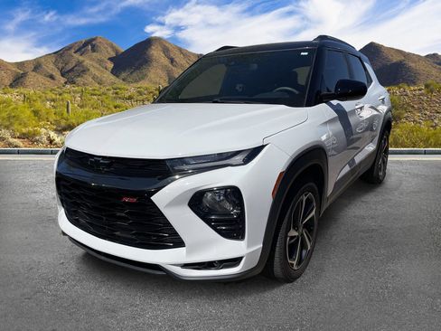 Used 2022 Chevrolet TrailBlazer RS FWD image 14