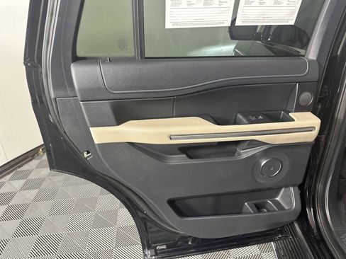 Certified 2023 Ford Expedition Limited image 36