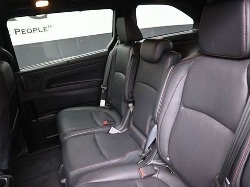Used 2025 Honda Odyssey Sport-L image 20
