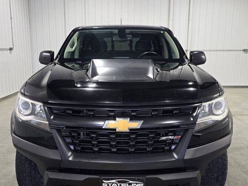 Used 2018 Chevrolet Colorado ZR2 AWD/4WD image 3