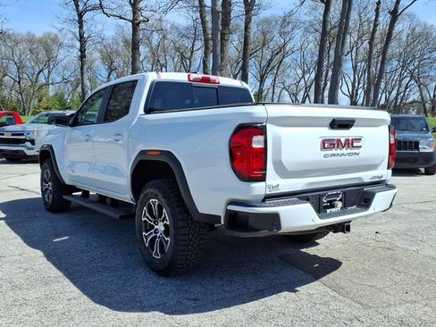 Used 2023 GMC Canyon AT4 w/ Technology Package AWD/4WD image 12