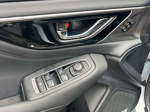 New 2025 Subaru Outback Limited image 7