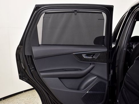 Used 2025 Audi Q7 3.0T Premium Plus w/ Premium Plus Package image 39