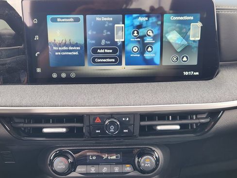 New 2026 Nissan Kicks SV FWD image 12