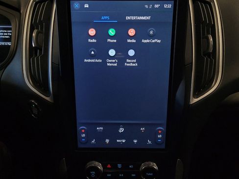 Used 2024 Ford Edge SEL image 25