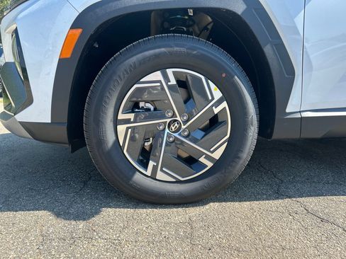 New 2026 Hyundai Tucson Blue SE AWD/4WD image 10