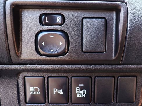 Used 2016 Lexus ES 350 w/ Luxury Package w/Wood Trim image 42