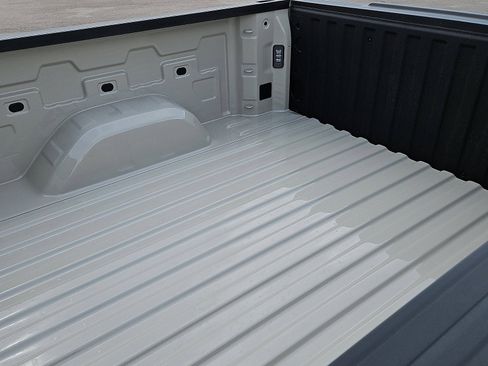 New 2026 GMC Sierra 1500 Pro w/ Pro Value Package image 9