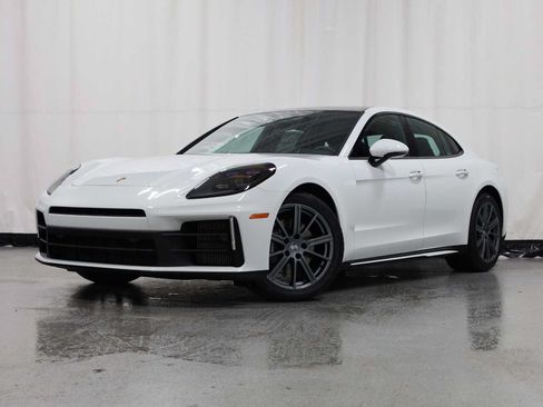 New 2026 Porsche Panamera RWD image 1
