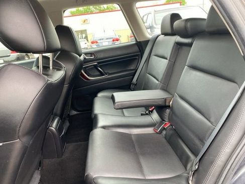 Used 2008 Subaru Outback 2.5XT AWD/4WD image 18