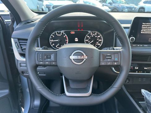 New 2026 Nissan Rogue SV FWD image 24