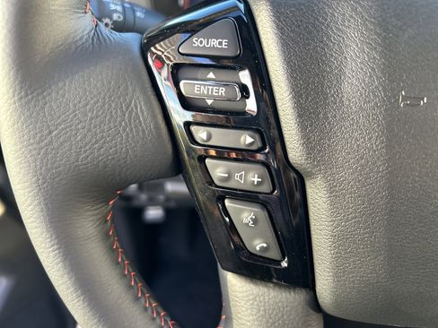 New 2026 Nissan Frontier PRO-4X w/ Pro-4x Convenience Package image 19