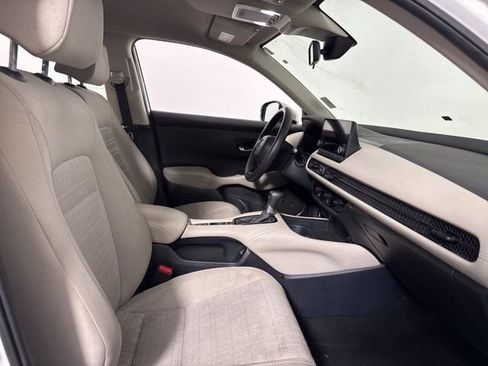 Used 2023 Honda HR-V LX image 15