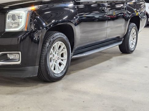 Used 2018 GMC Yukon XL SLT image 17