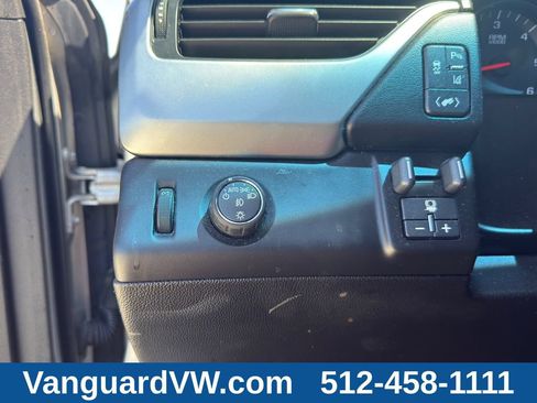 Used 2015 Chevrolet Tahoe LTZ RWD image 22