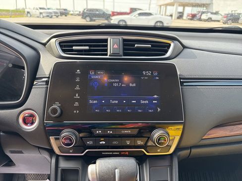 Used 2017 Honda CR-V Touring image 31