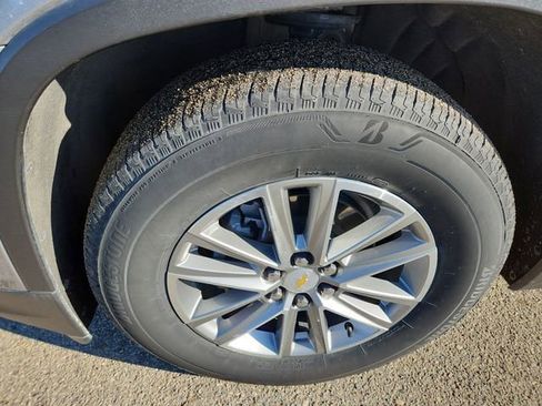 Certified 2023 Chevrolet Traverse LT image 31