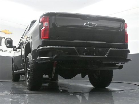 Used 2024 Chevrolet Silverado 2500 LTZ w/ LTZ Plus Package image 31