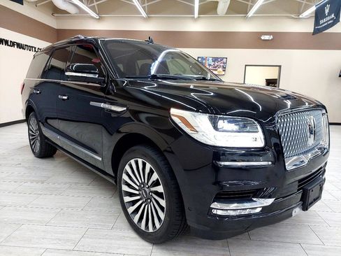 Used 2019 Lincoln Navigator Reserve w/ Cargo Package image 3