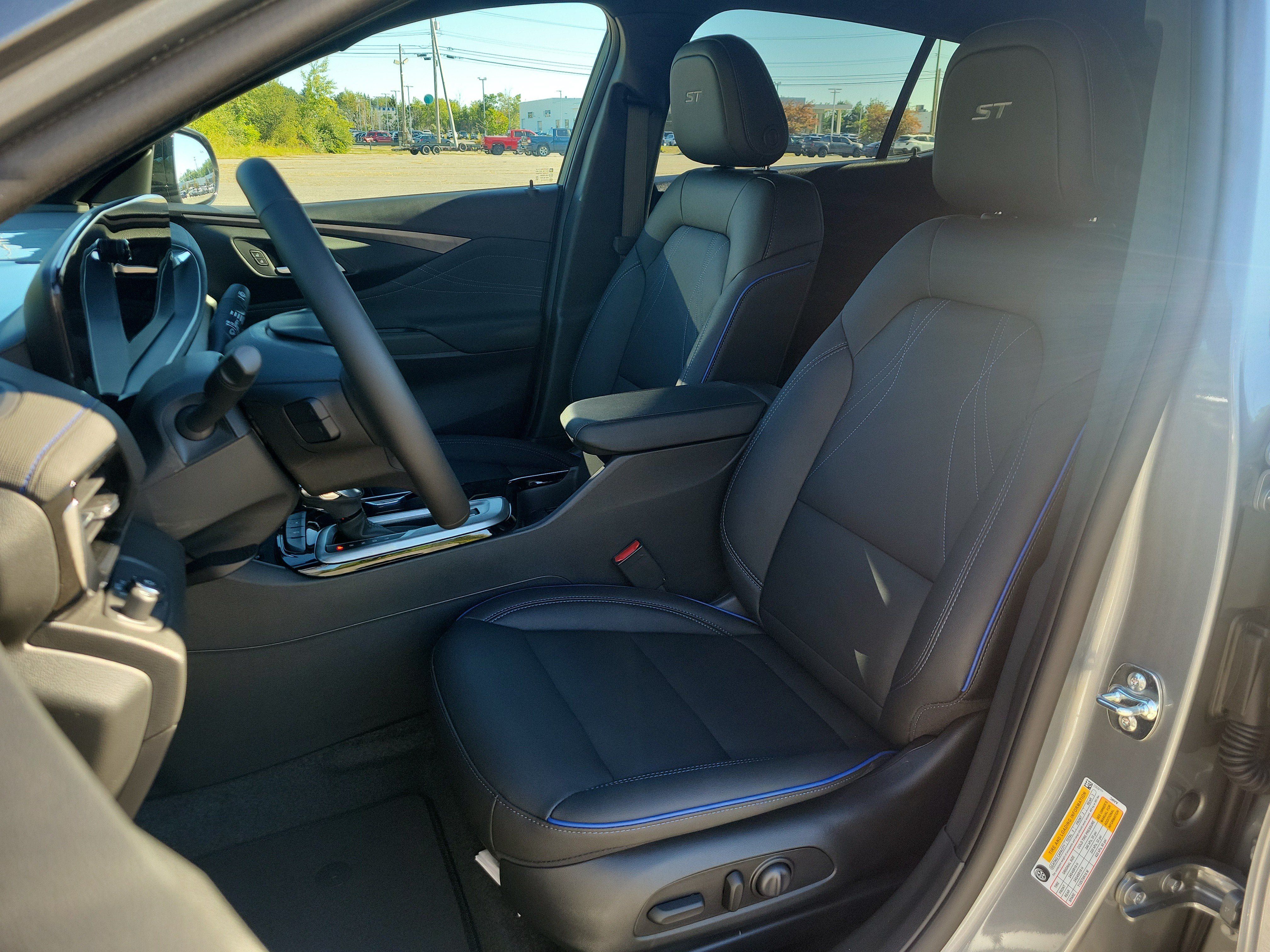 New 2026 Buick Envista Sport Touring w/ Convenience I Package FWD image 4