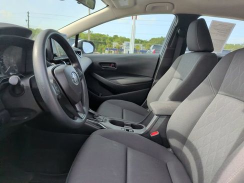 Used 2024 Toyota Corolla LE FWD image 16