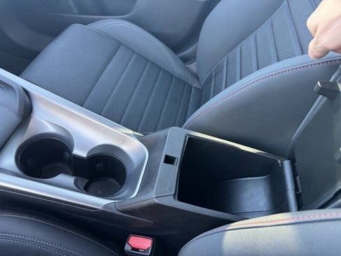 Used 2024 Dodge Hornet R/T w/ R/T Blacktop Package image 23