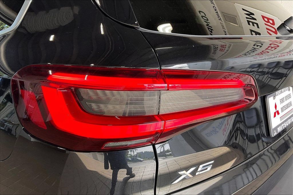 Used 2022 BMW X5 xDrive45e AWD/4WD image 17
